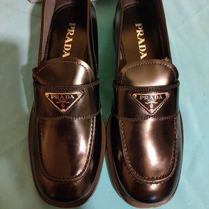 NEW PRADA Calzature Donna Loafers original box and dust bags size 39